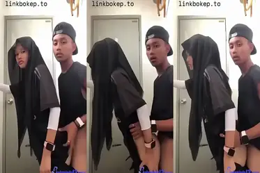 bokep indo ngewe di toilet kampus