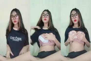 Gadis Jemaa Cantik Mulus Pasrah Di Kasur Crot